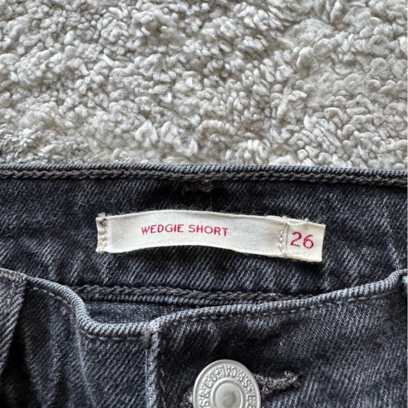 Levi’s wedgie shorts denim jean shorts high rise washed black 26 - Picture 2 of 12